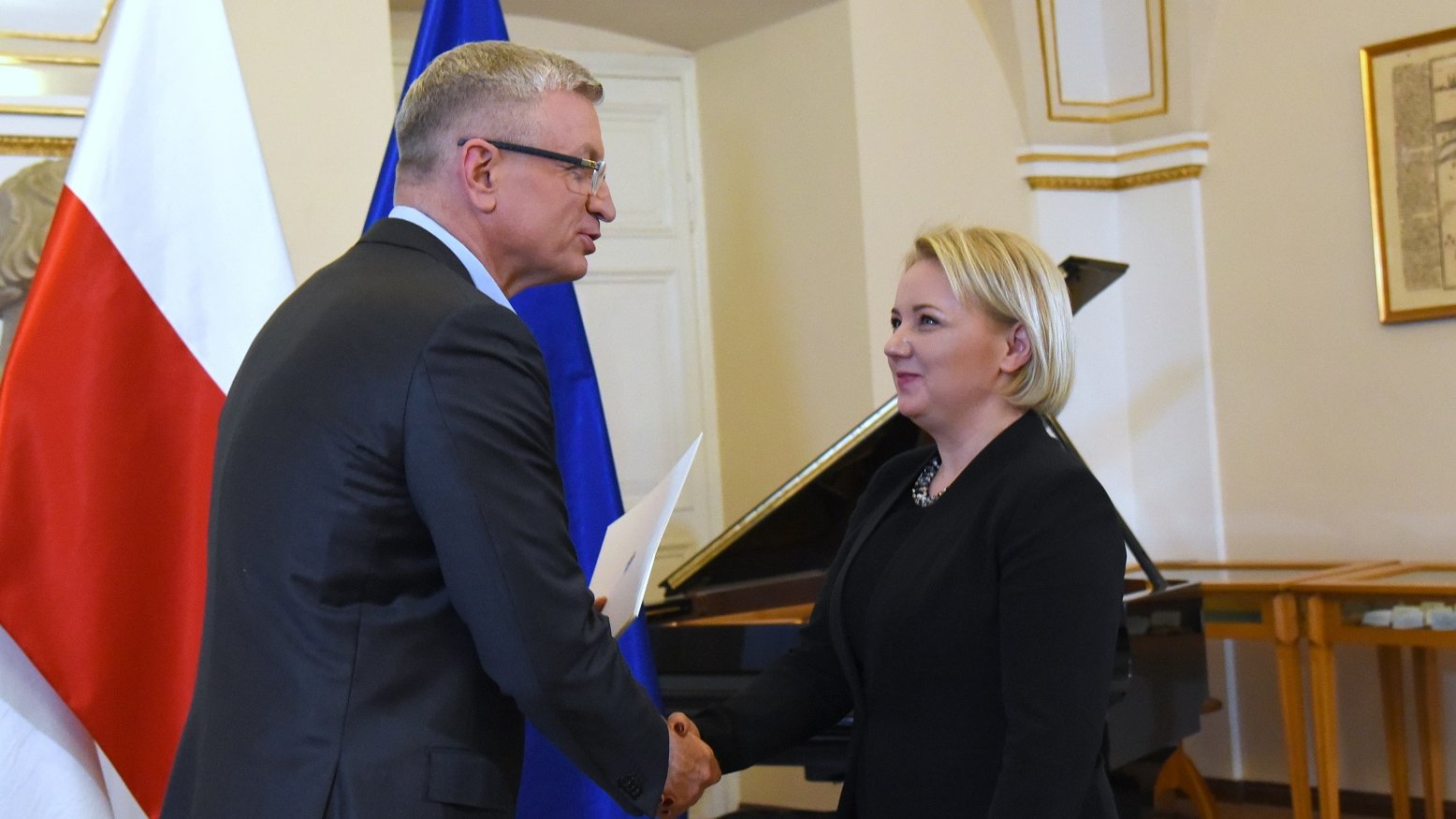 Członkowie i członkinie Zespołu ds. Polityki Równości i Różnorodności otrzymali nominację z rąk prezydenta Jacka Jaśkowiaka