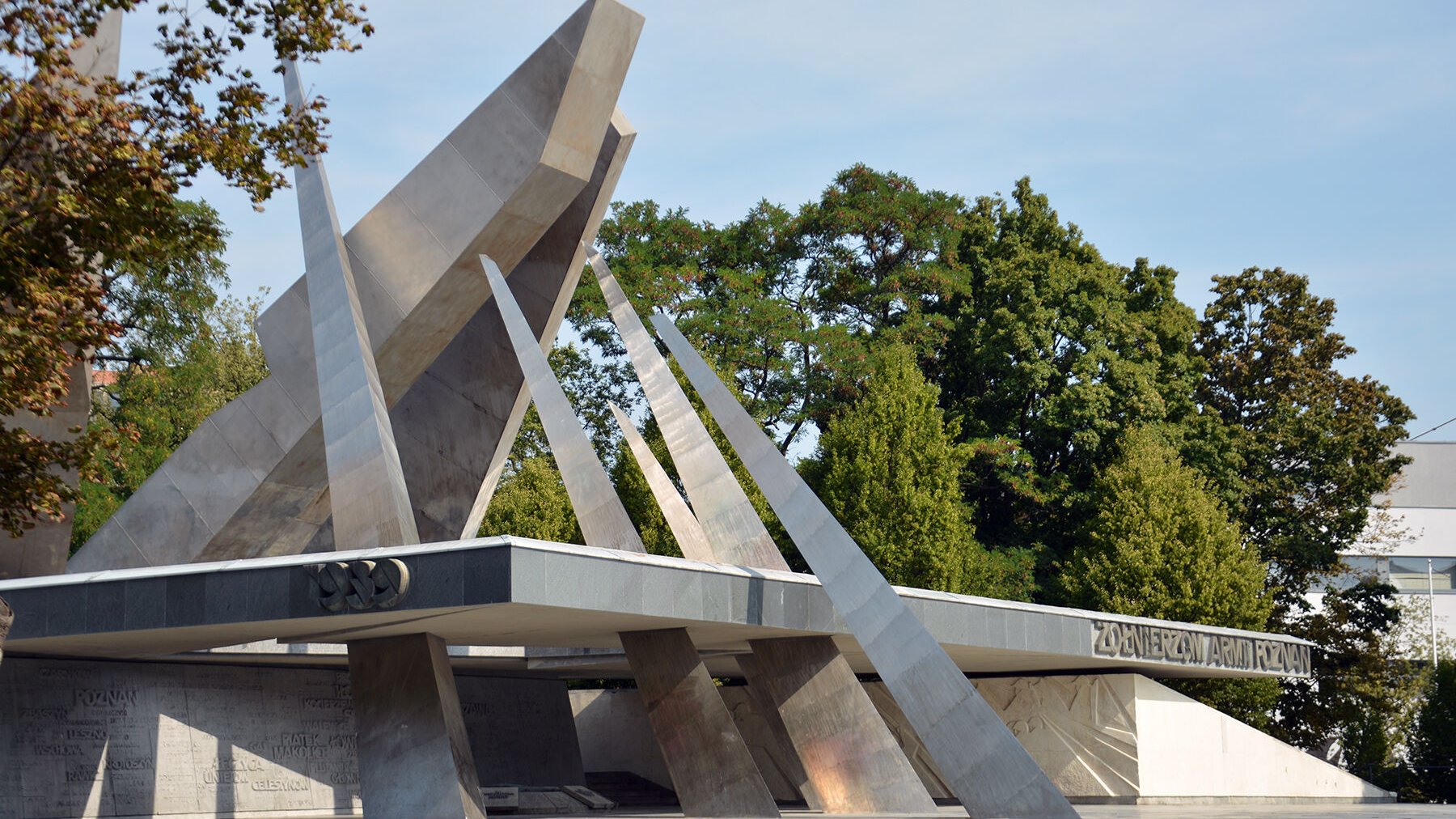 Pomnik Armii Poznań został odnowiony
