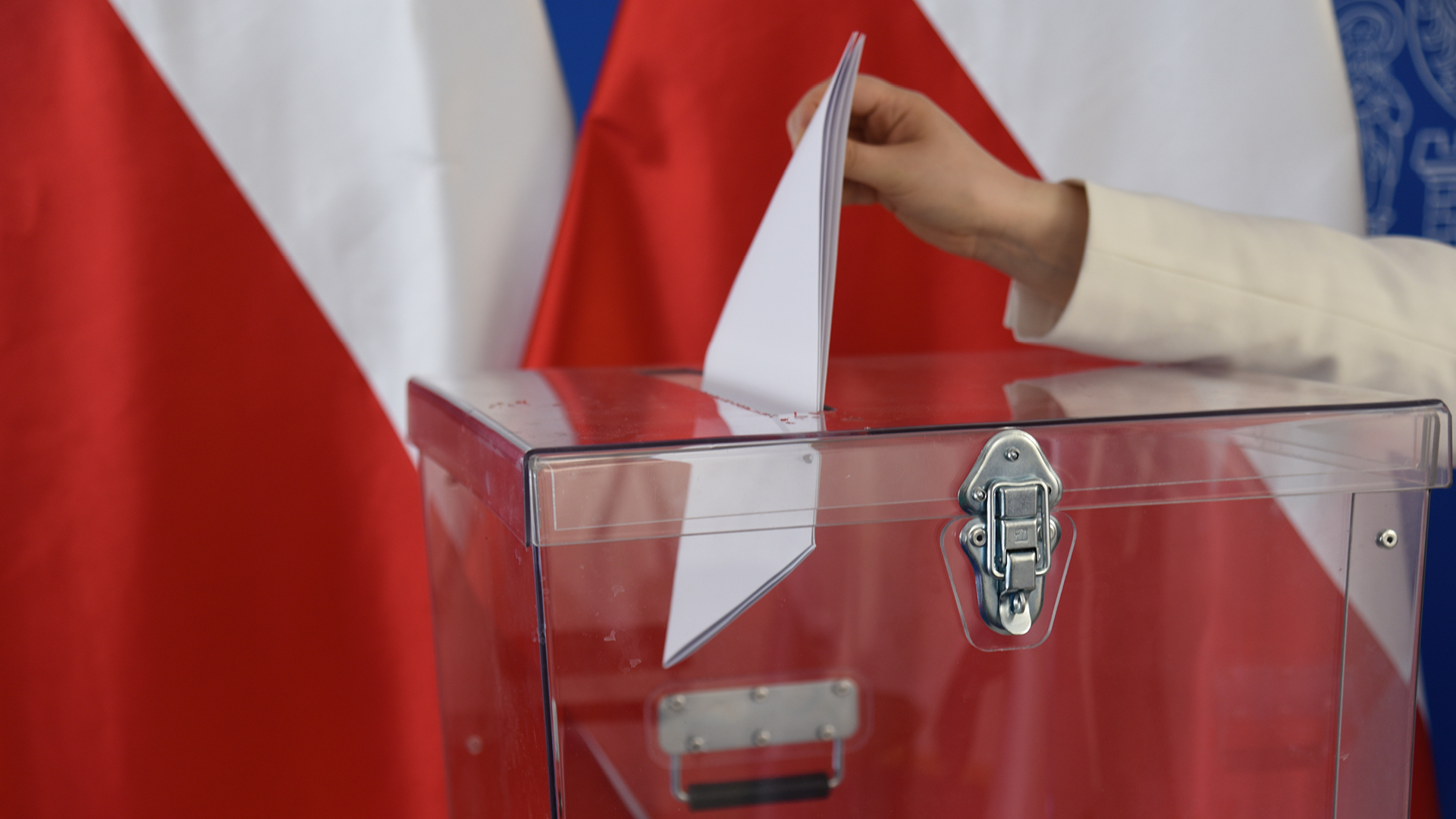 Wybory parlamentarne odbędą się 13 października - grafika artykułu