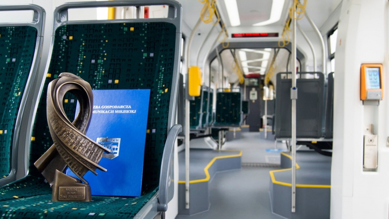 Poznański tramwaj dwukierunkowy Moderus Gamma otrzymał nagrodę główną im. Prof. Jana Podoskiego w kategorii "Tabor Szynowy" fot. Modertrans