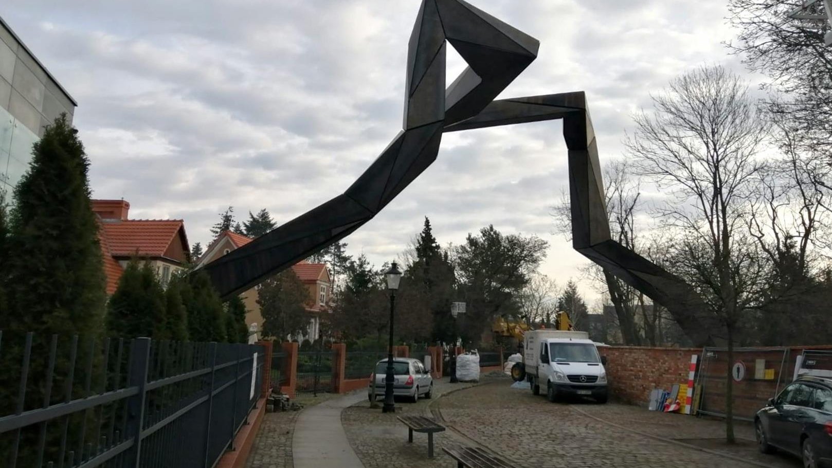 Rzeźba ma zobrazować skalę i przybliżony kształt grodowych wałów obronnych