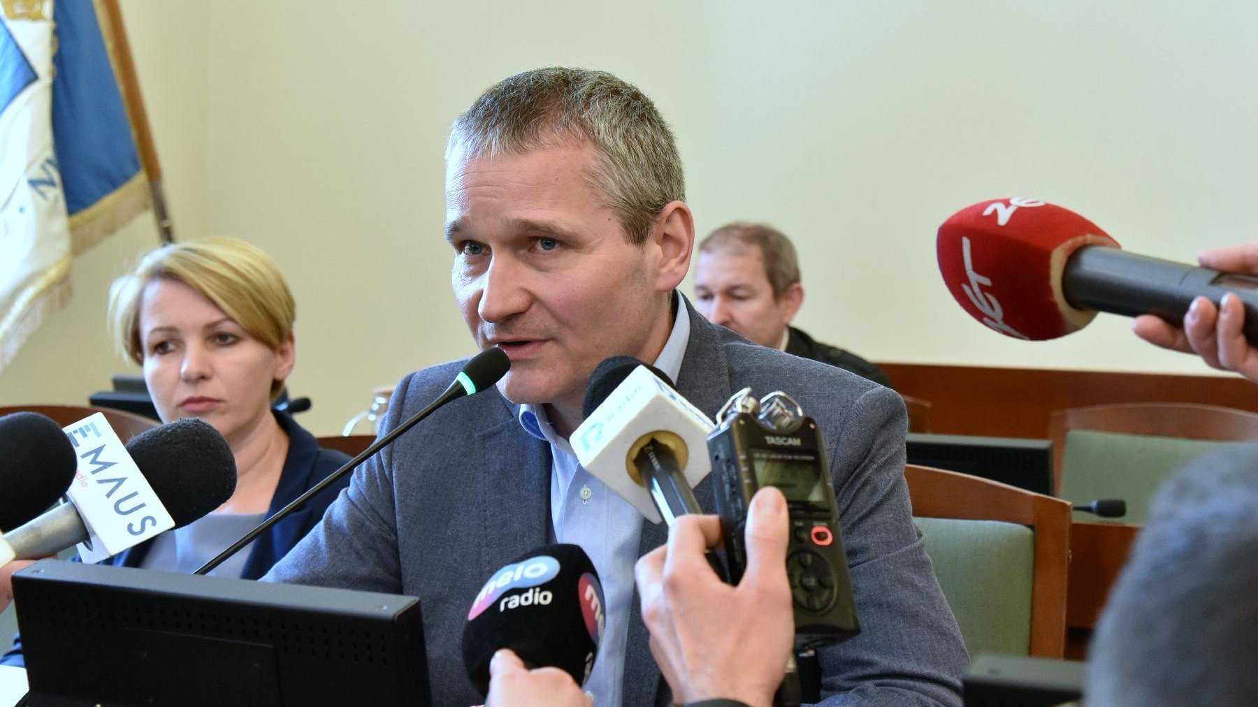 Szpital planuje przeznaczyć tę kwotę na zakup kardiomonitorów jezdnych, respiratorów i łóżek