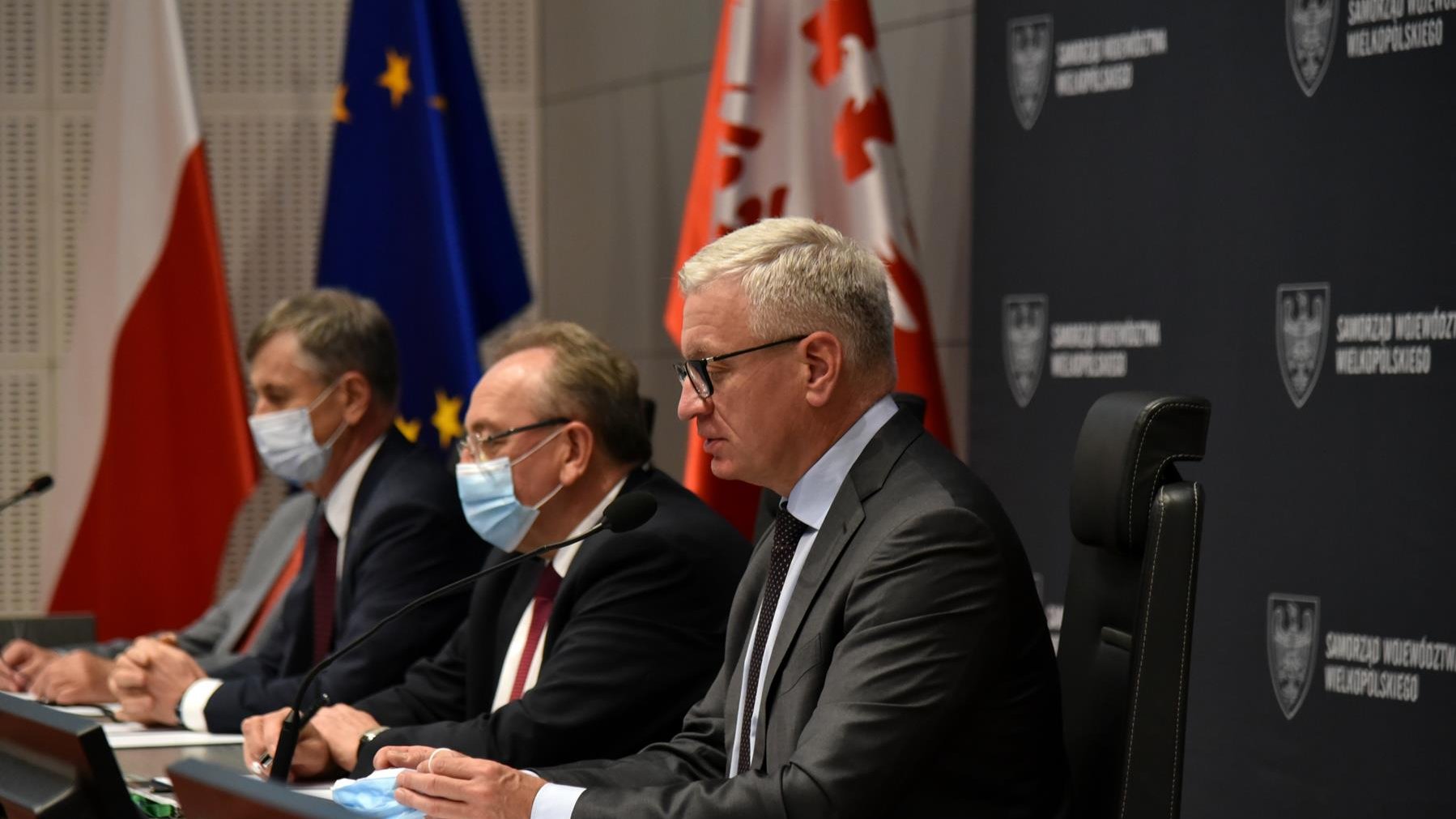Od prawej siedzą: Jacek Jaśkowiak, Wojciech Jankowiak, Marian Szkudlarek i Bogdan Frackowiak