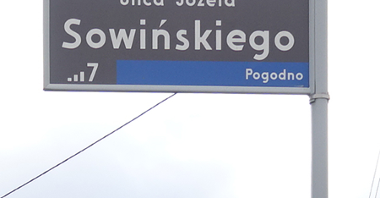 Nowa tablica z nazwą ulicy zgodna z obowiązującym Systemem Informacji Miejskiej