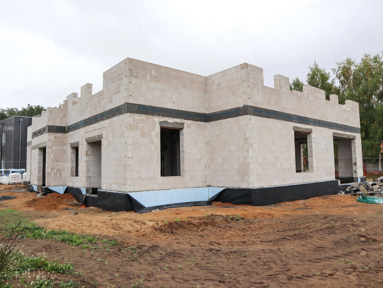 Zdjęcia z budowy nowych domów wychowawczych przy ul. Perzyckiej - grafika artykułu