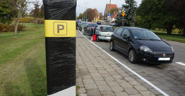Nowy parkomat przygotowany do rozpoczęcia działania strefy płatnego parkowania