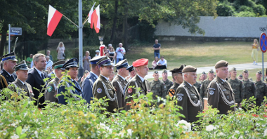 Galeria zdjęć przedstawia poznańskie obchody Święta Wojska Polskiego.