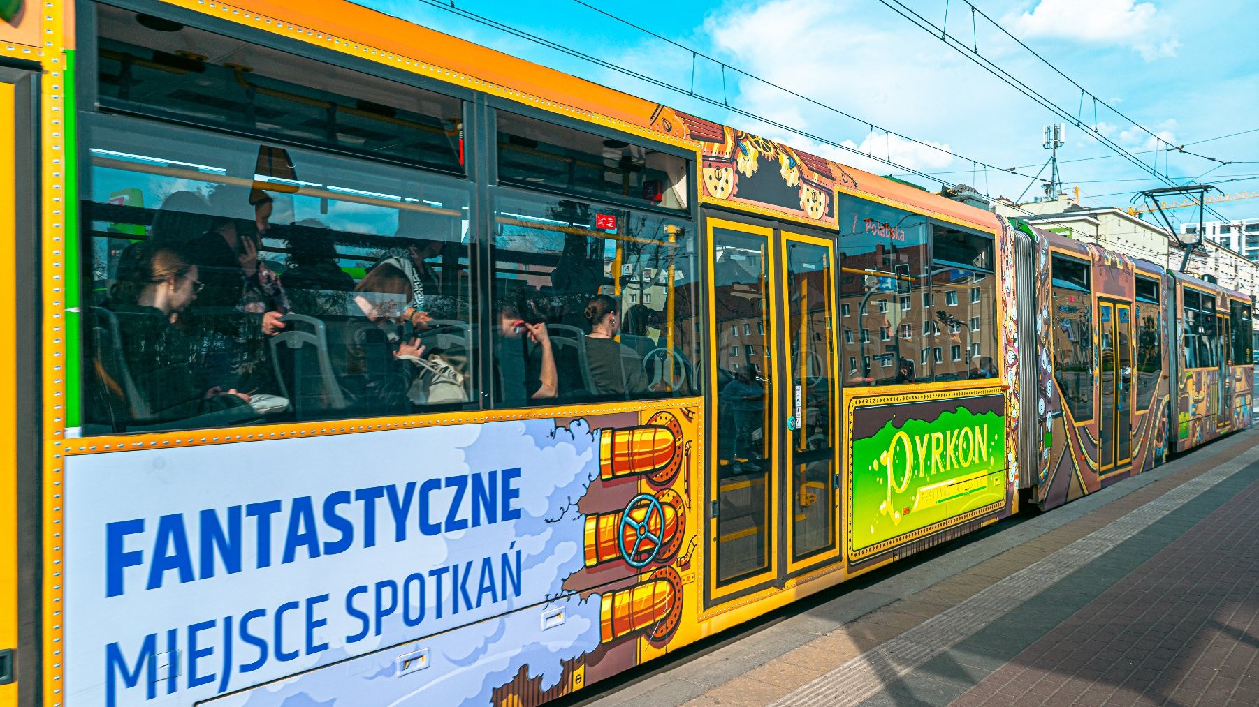 Specjalny tramwaj pyrkonowy