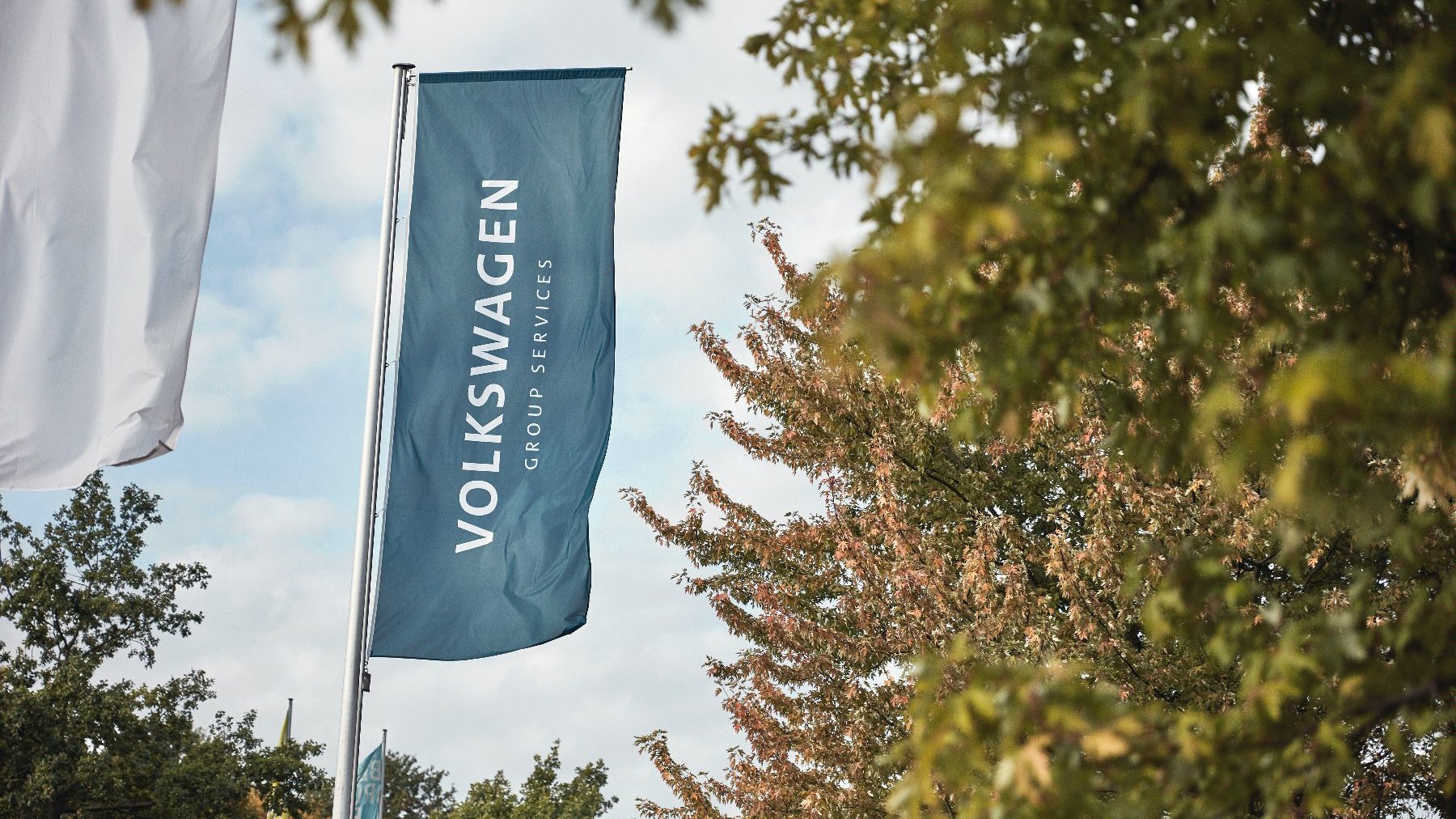 The development of Volkswagen in Poznań is very important for the entire Wielkopolska Region - grafika artykułu
