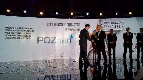 Wręczenie wyróżnienia