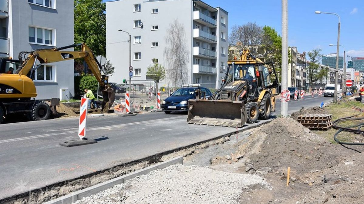 Kolejny etap budowy drogi rowerowej wzdłuż ul. Dolna Wilda