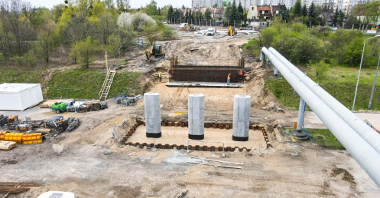 Nowe fundamenty i filary podpór wiaduktu w ciągu ul. Kurlandzkiej (foto: PIM)