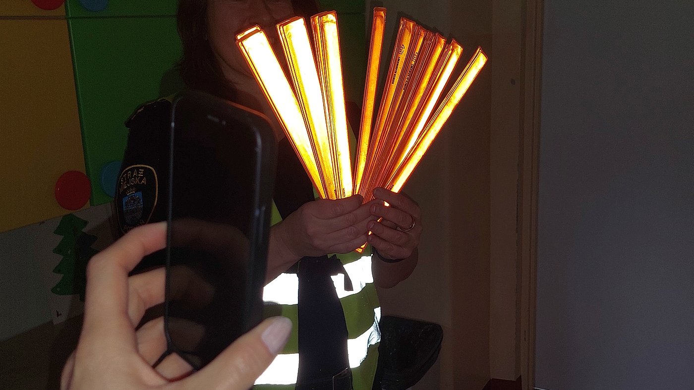 prezentacja skuteczności odblasków