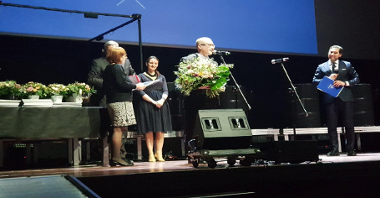 Nagrodę w imieniu dr Wandy Błeńskiej odebrali: prof. Małgorzata Pyda oraz ks. Jarosław Czyżewski_2