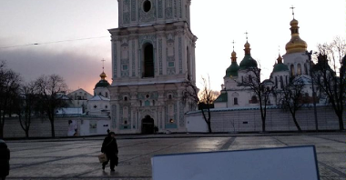 Plac Sofijski, Sobór Mądrości Bożej, widok na dzwonnicę cerkwi - Kijów, luty 2020