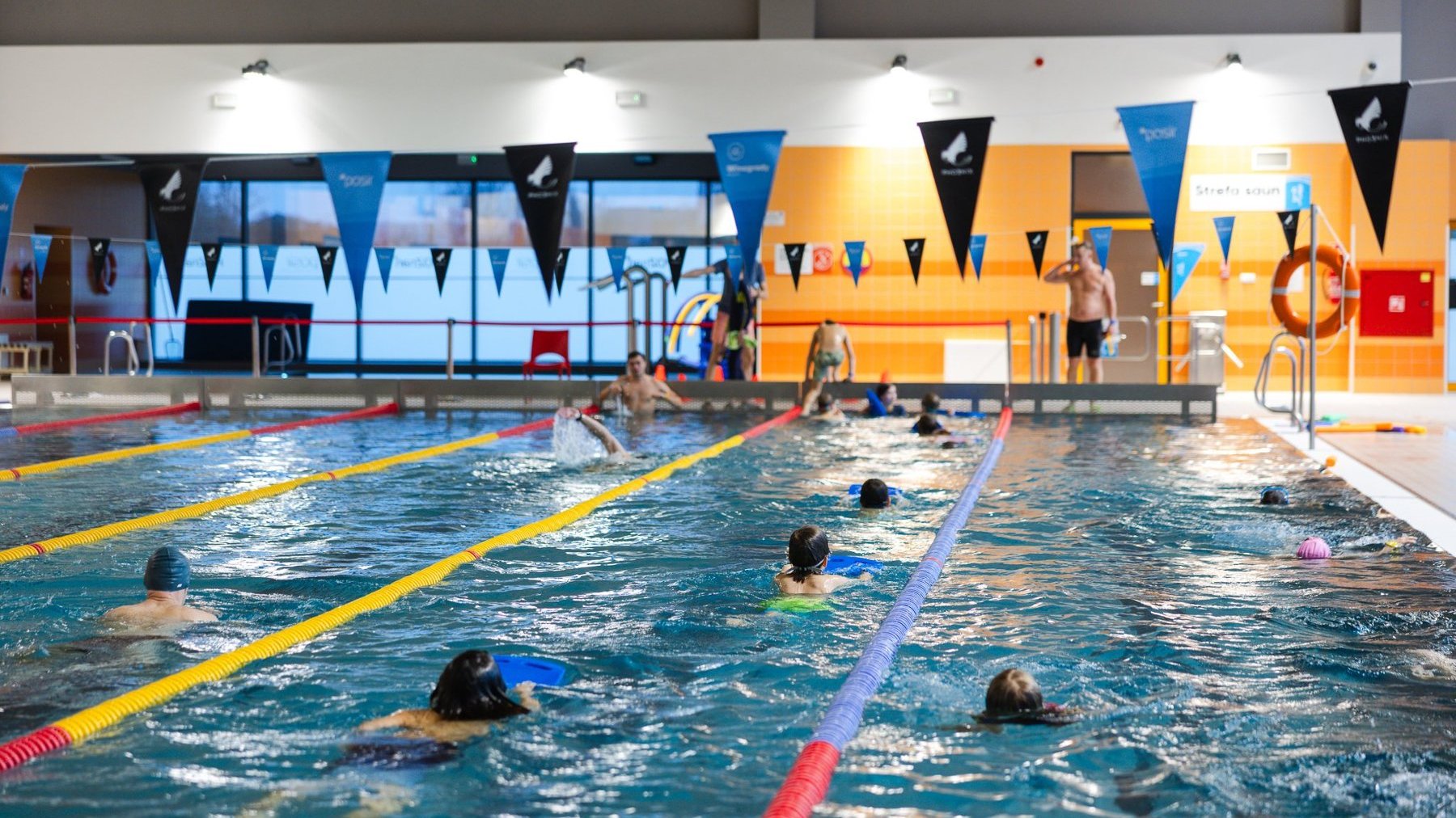 Pływalnia Winogrady wznawia działalność. Zmiana funkcjonowania basenów letnich na Chwiałce