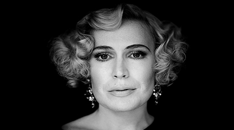 Aga Zaryan