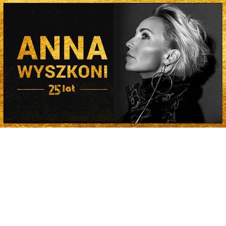 Zdjęcie artystki i nazwa wydarzenia.