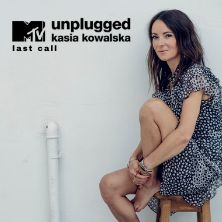 Baner promujący wydarzenie. Nazwa wydarzenia i zdjęcie artystki.