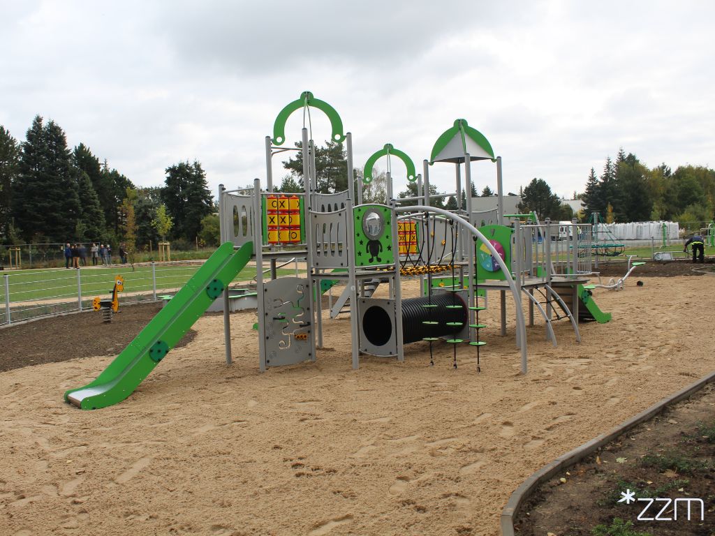 Budowa kompleksu sportowo-rekreacyjnego przy ul. Modrzejewskiej na Ławicy realizowana w ramach PBO