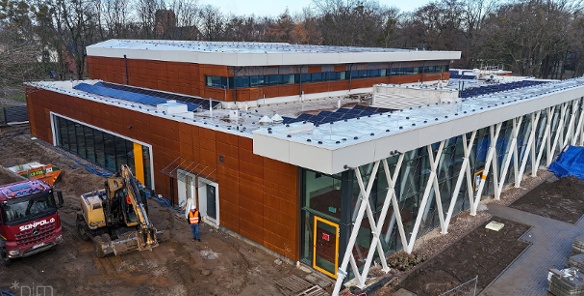 Budynek pływalni przy ul. Taborowej