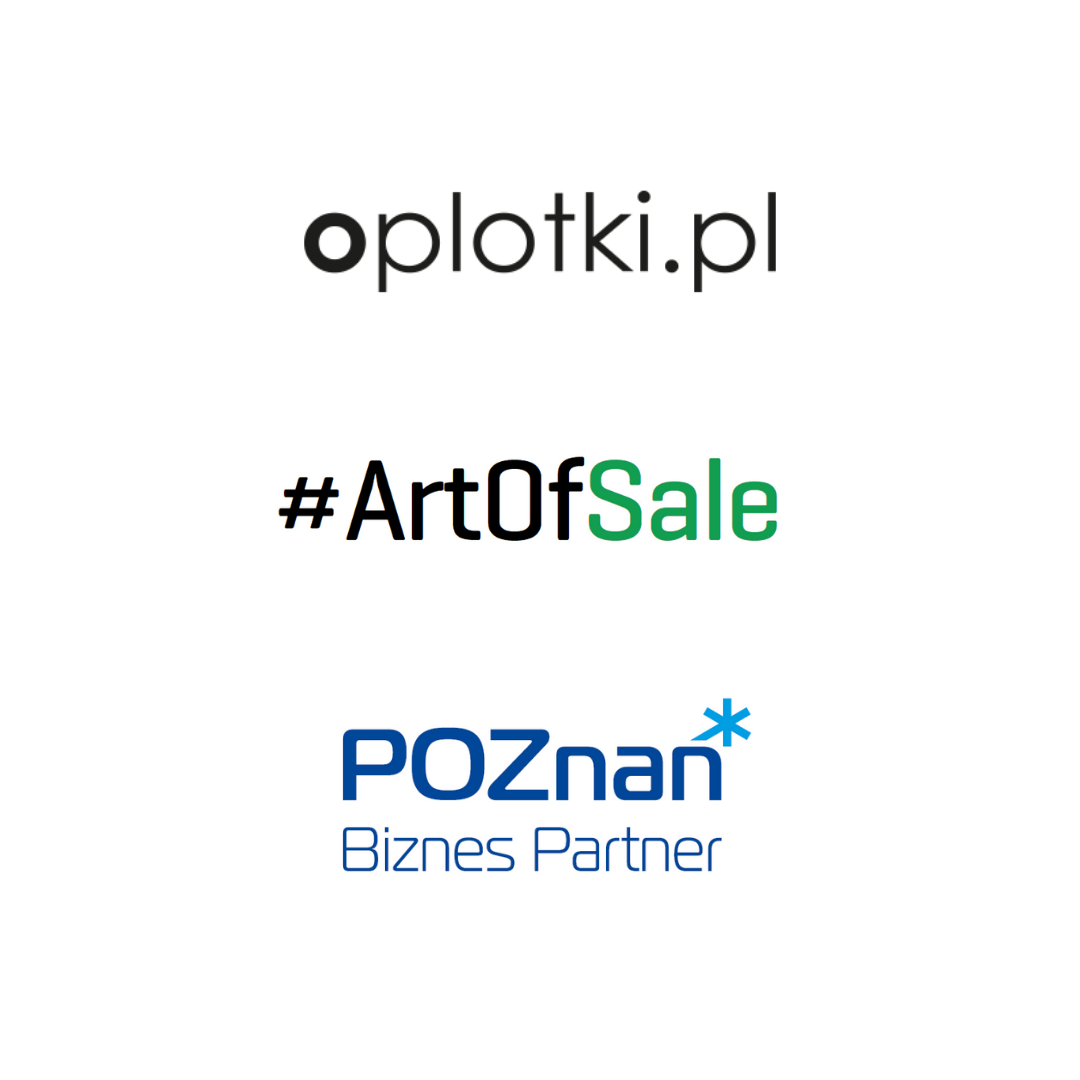 Trzy logotypy organizatorów. Od góry: Czarne logo Oplotki.pl, na środku czarno-zielone logo #ArtOfSale, na sole Niebieskie logo Poznań Biznes Partner.