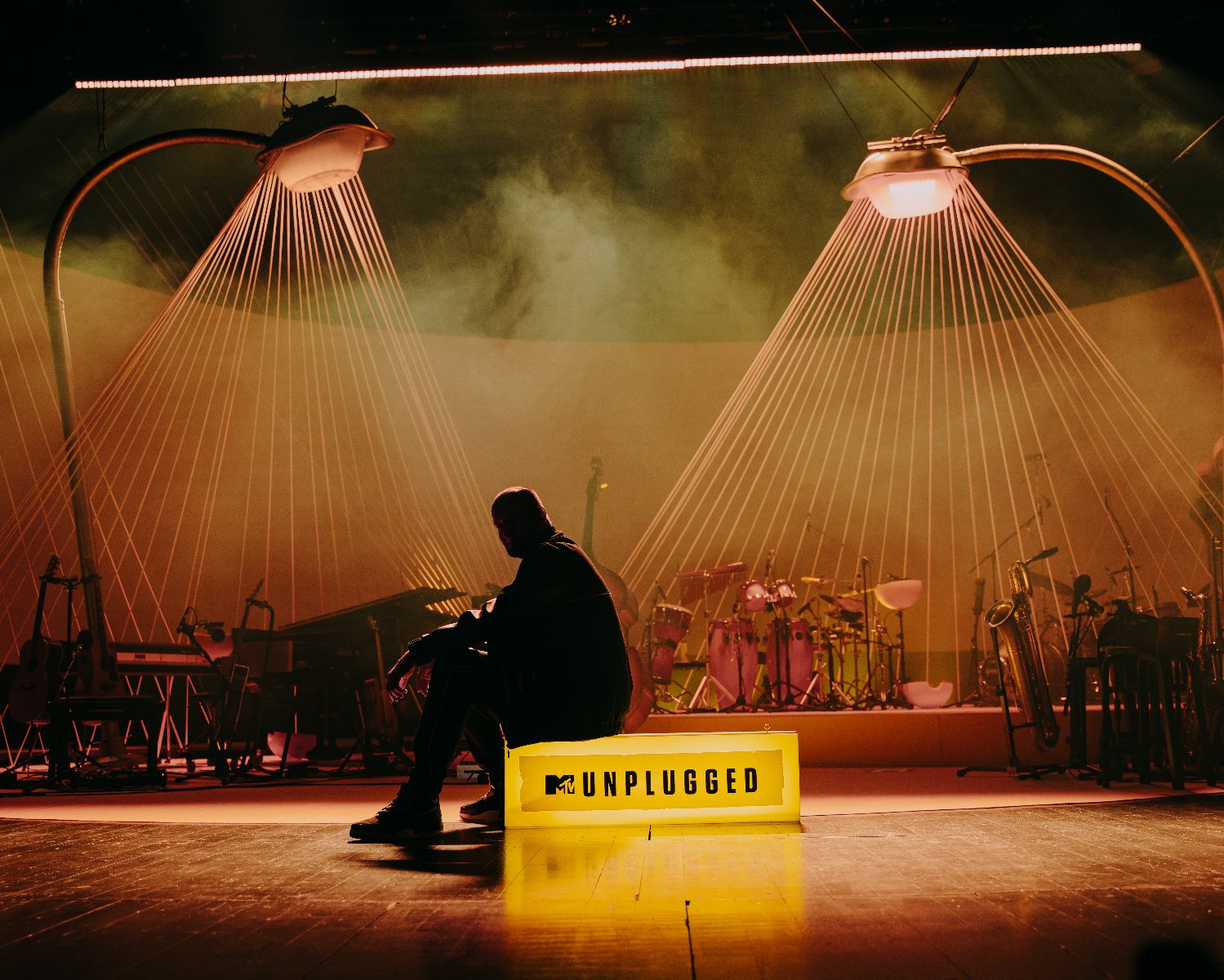 Grubson podczas koncerty z cyklu MTV Umplugged