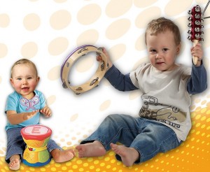 małe dzieci i instrumenty