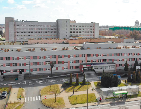 Na zdjęciu szpital im. J. Strusia widziany z lotu ptaka