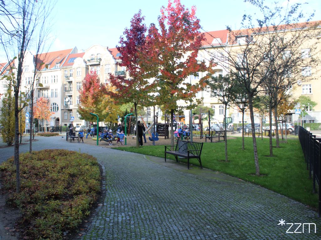 Plac Asnyka na Jeżycach