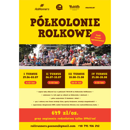 Na srodku grupowe zdjęcie uczestników. Na górze i na dole brązowe napisy na żółtym tle.