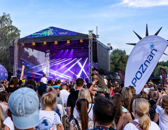 Scena cyklu Na Falach nad Jeziorem Strzeszyńskim