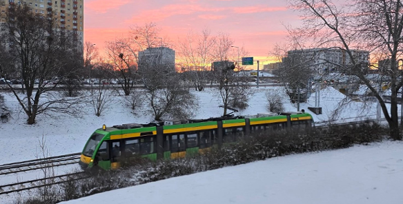 Tramwaj na trasie PST