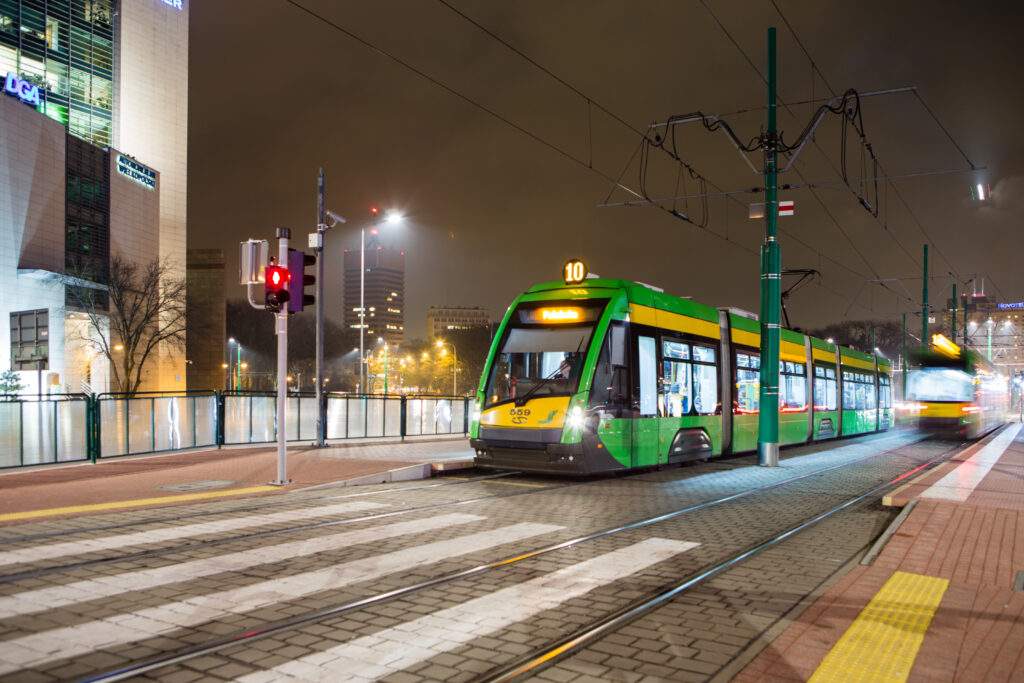 Tramwaje na przystanku Poznań Główny