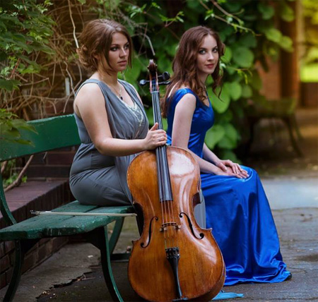 Weronika Strugała i Zuzanna Basińska