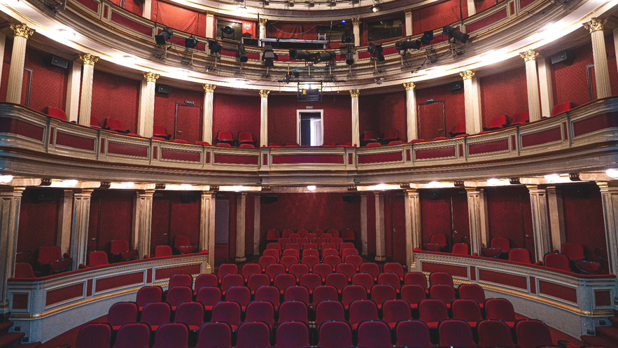 Wnętrze Teatru Polskiego w Poznaniu.