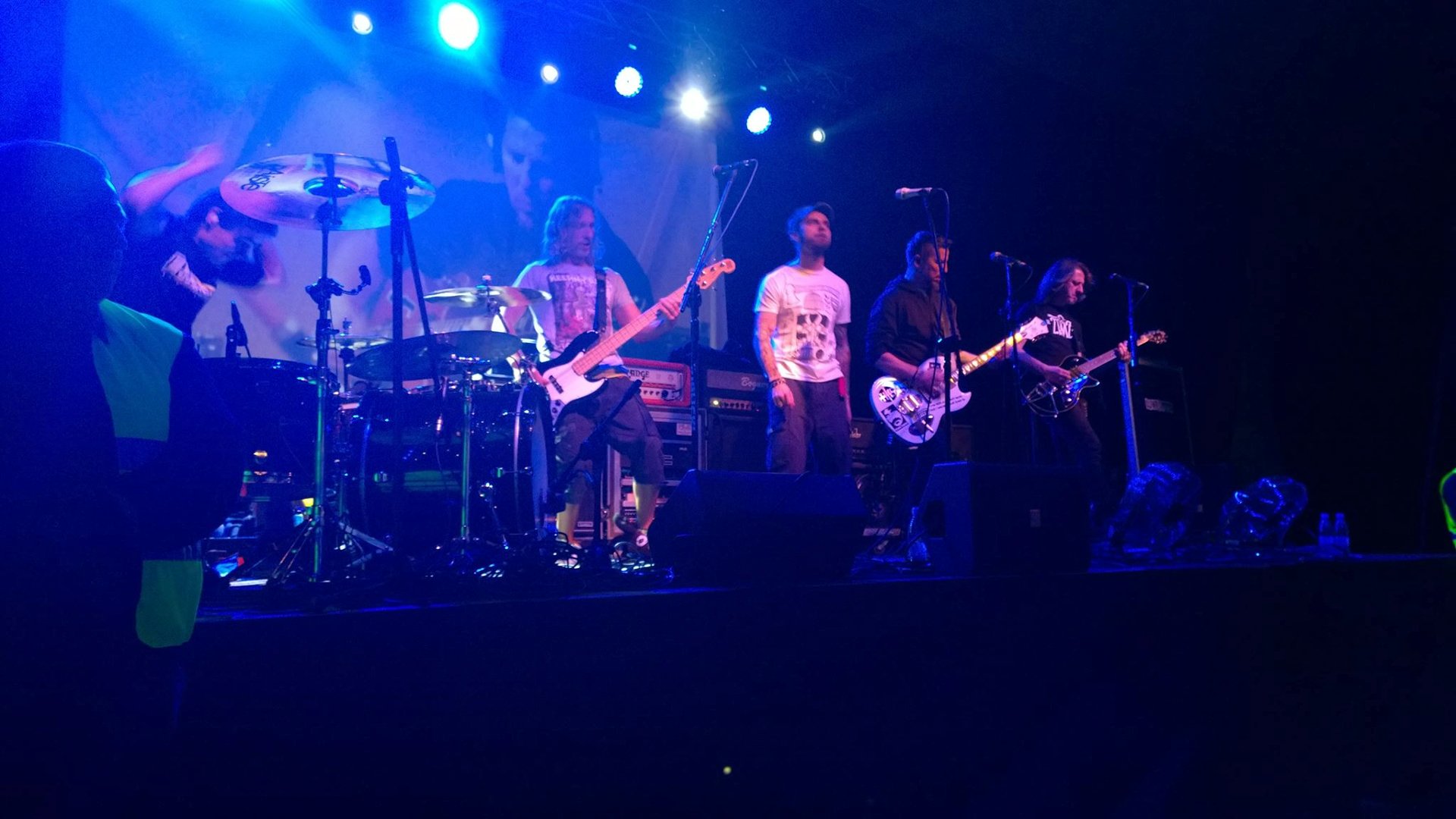 Na zdjęciu zespół podczas koncertu.