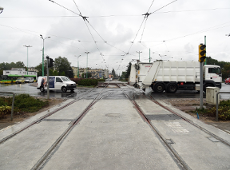 Повне зупинення руху на rondо Śródka