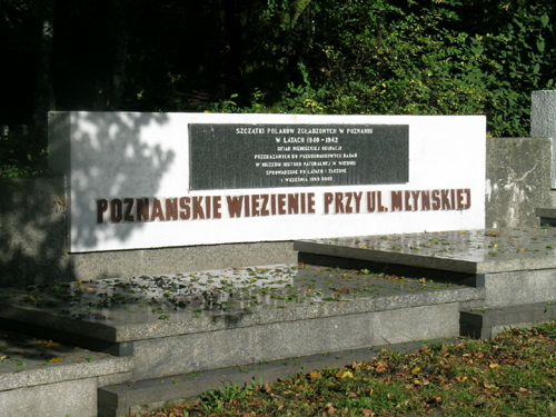 Tablica pamiątkowa "Poznańskie więzienie przy ul. Młyńskiej"
