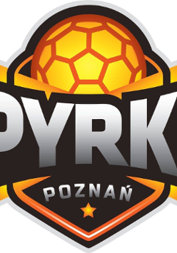 Logotyp KS Pyrek Poznań - biały napis na tle złotej piłki do piłki ręcznej, a poniżej nazwa miasta na czarnym tle ze złotą gwiazdką