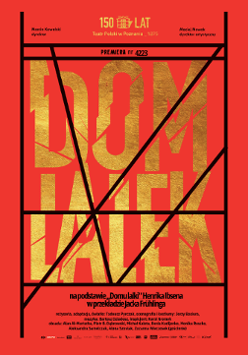 Na czerwonym tle złoty napis Dom lalek, na napisie czarne linie kojarzące się z kratą.