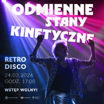 Zdjęcie kobiety w połyskującym stroju, z rękoma uniesionymi do góry, oświetlonej przez niebiesko-fioletowe światło. Z lewej strony informacje o wydarzeniu, na górze plakatu tytuł wydarzenia.