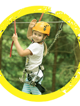 zabawy w parku linowym