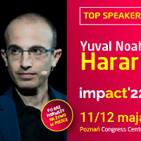 Na zdjęciu Yuval Noah Harari będący top speakerem podczas wydarzenia