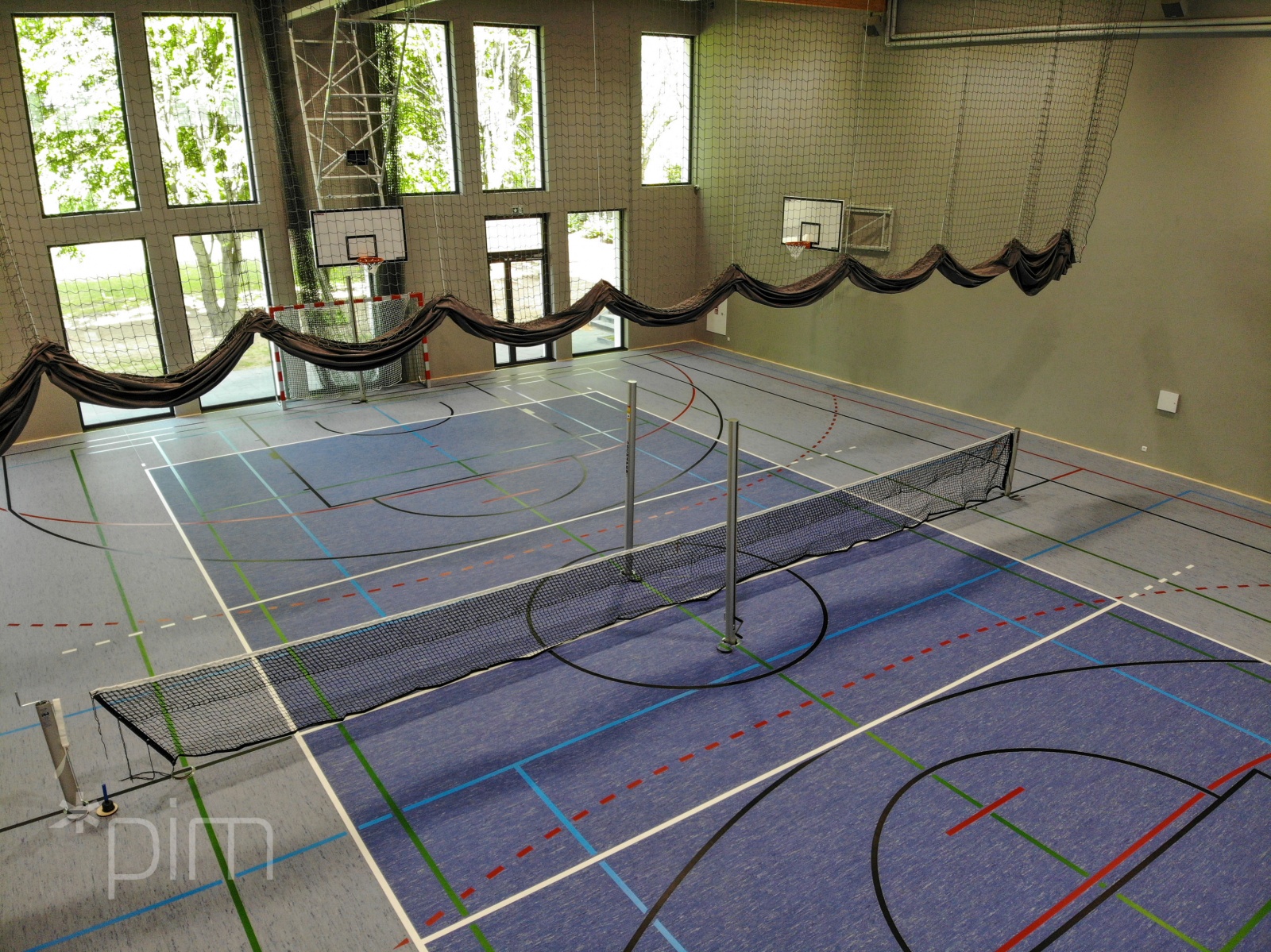 Sala gimnastyczna przy Zespole Szkół z Oddziałami Sportowymi nr 5 już gotowa - grafika artykułu