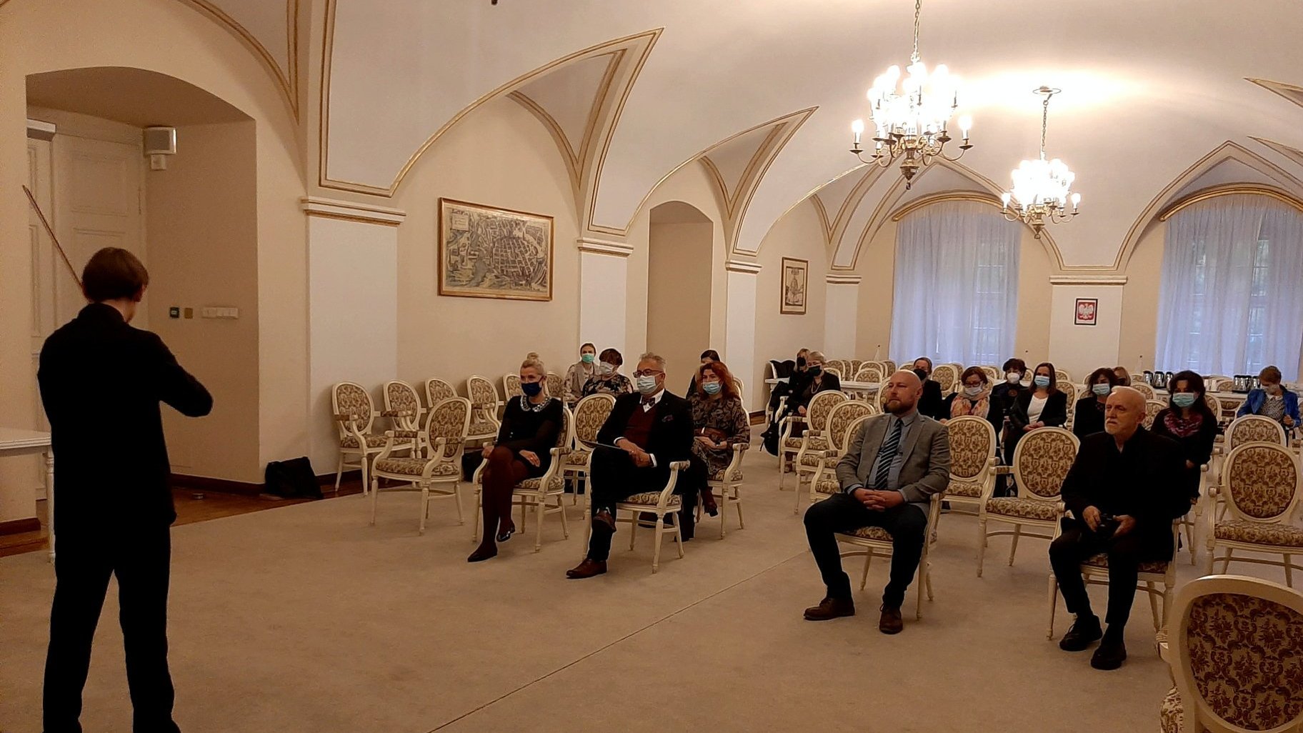 Wręczenie podziękowań dla nauczycieli-społeczników - grafika artykułu