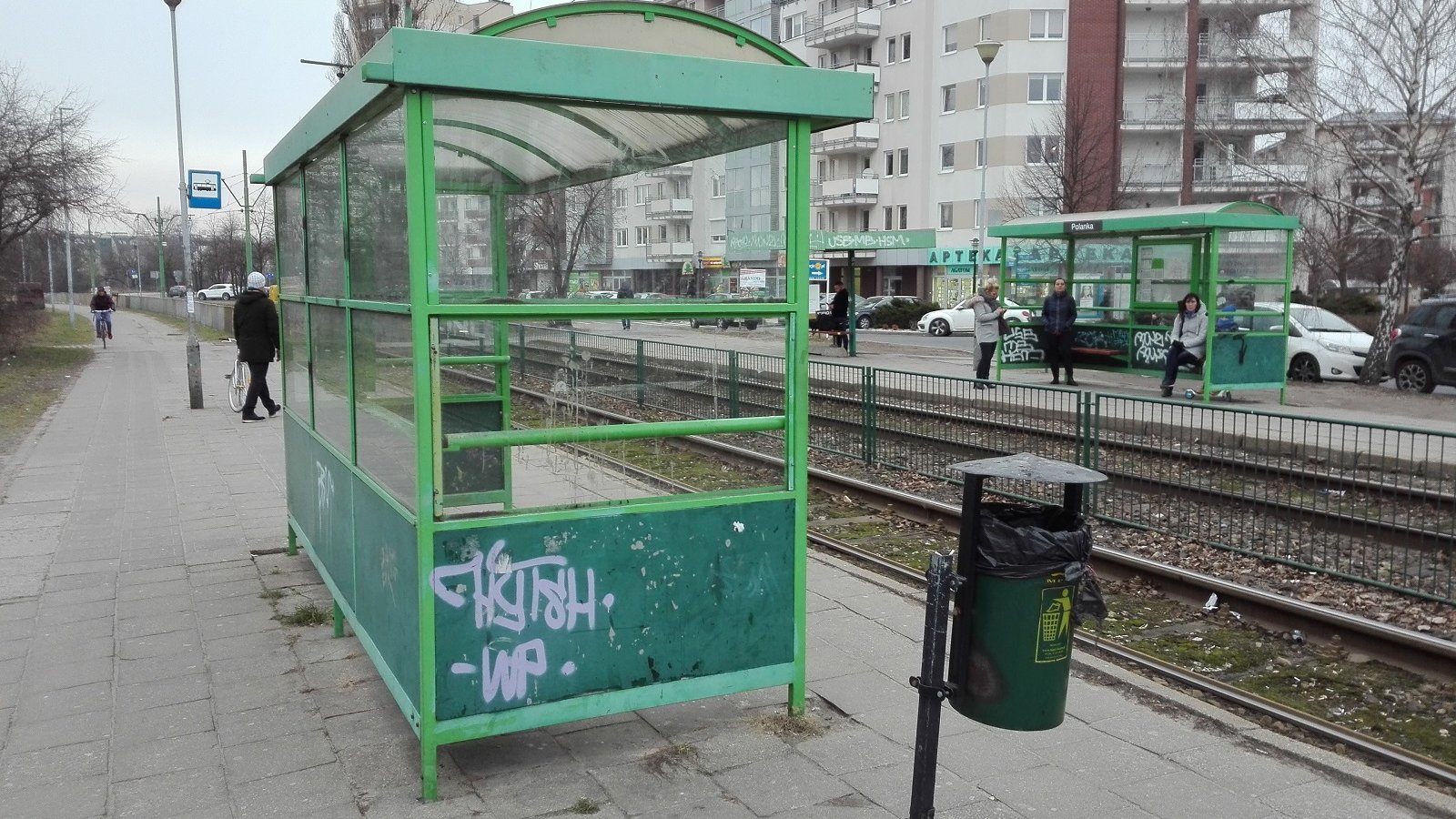 Przystanki "Polanka" wypięknięją w ramach akcji "Przystanek jak malowany" fot. ZTM