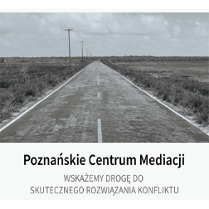 Droga - zdjęcie w odcieniach szarości, poniżej napisy