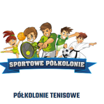 Grupa roześmianych dzieci w strojach różnych dyscyplin sportowych: dziewczynka - gimnastyka, Chłopcy: koszykówka, tenis, piłka nożna, judo. Pod spodem na wstążce napis: Sportowe półkolonie.