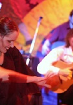 Tancerka i gitarzysta